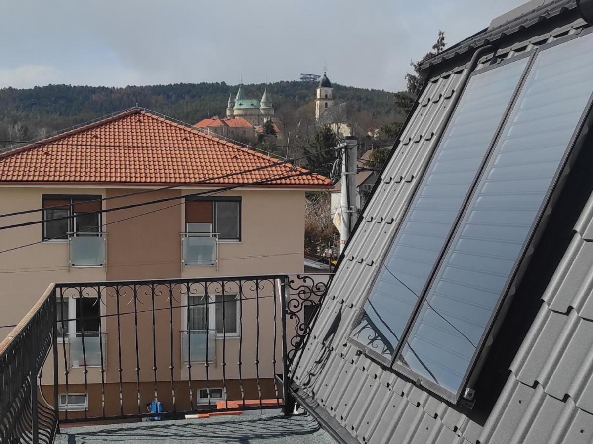 Apartman S Vyhladom Na Bojnicky Zamok Bojnice Luaran gambar