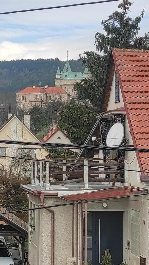 Apartman S Vyhladom Na Bojnicky Zamok Bojnice Luaran gambar