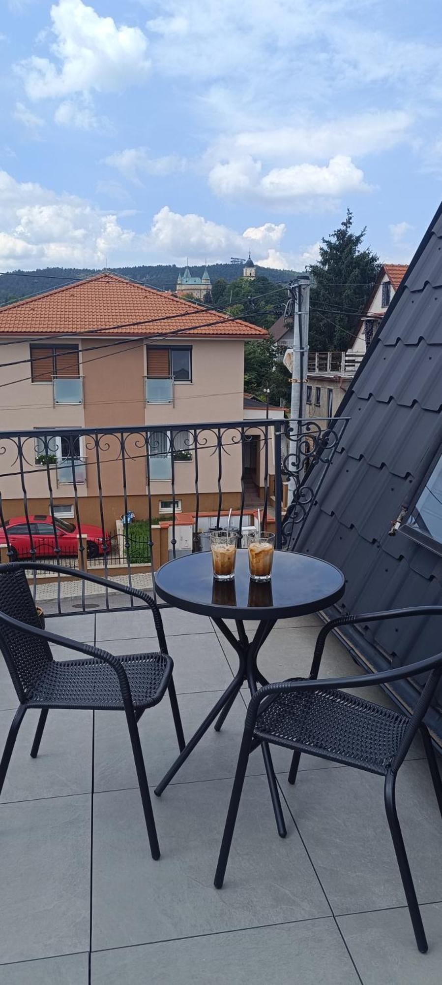 Apartman S Vyhladom Na Bojnicky Zamok Bojnice Luaran gambar