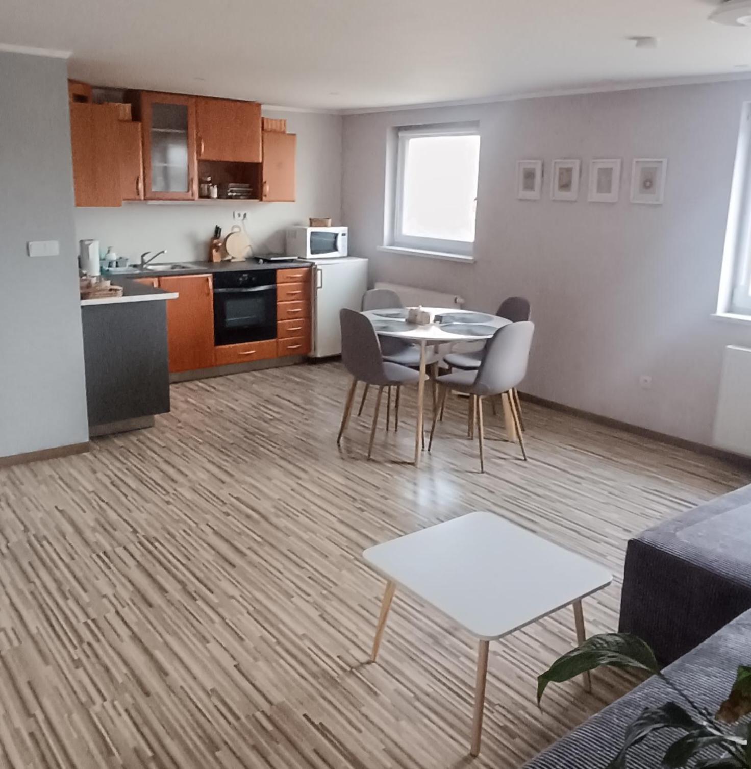 Apartman S Vyhladom Na Bojnicky Zamok Bojnice Luaran gambar