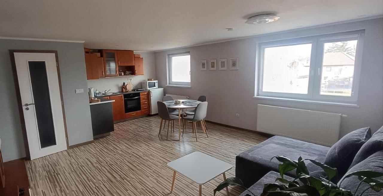Apartman S Vyhladom Na Bojnicky Zamok Bojnice Luaran gambar